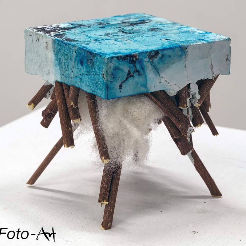 Gips, bister en hout